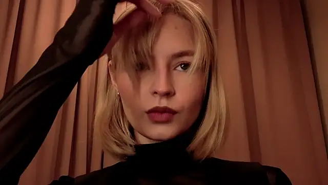 BaileyBernos online show from November 20, 2025, 8:36 am