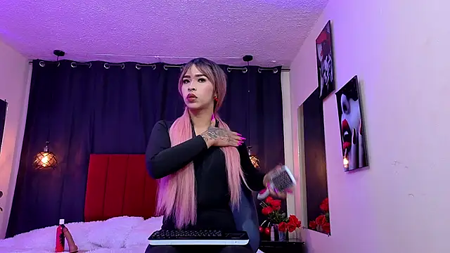 Snapshot of Flor_Gil chatting on January 9, 2026, 3:20 am Flor Gil online show from January 9, 2026, 3:20 am