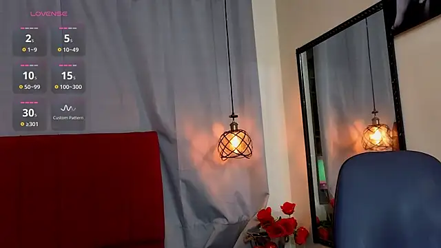 Snapshot of Flor_Gil chatting on January 18, 2026, 3:10 am Flor Gil online show from January 18, 2026, 3:10 am