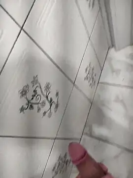 secretnovin7 online show from April 20, 2026, 10:00 pm