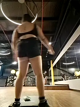 Amelia08 online show from November 14, 2025, 2:27 pm