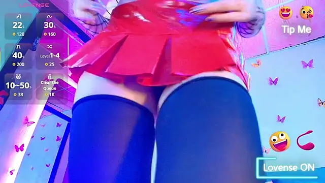 Juliet 1  online show from November 12, 2025, 4:18 pm