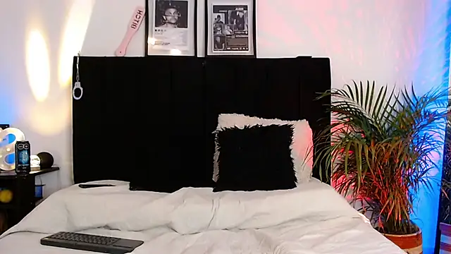 Snapshot of jaiden_thoner chatting on November 27, 2025, 6:15 am jaiden thoner online show from November 27, 2025, 6:15 am