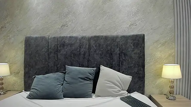 tammygreyyx online show from November 20, 2025, 8:36 am