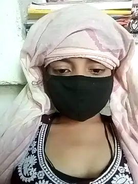 Quenn-Jiya752 online show from November 6, 2025, 10:05 am