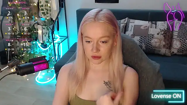 lisa alen online show from November 17, 2025, 2:45 pm