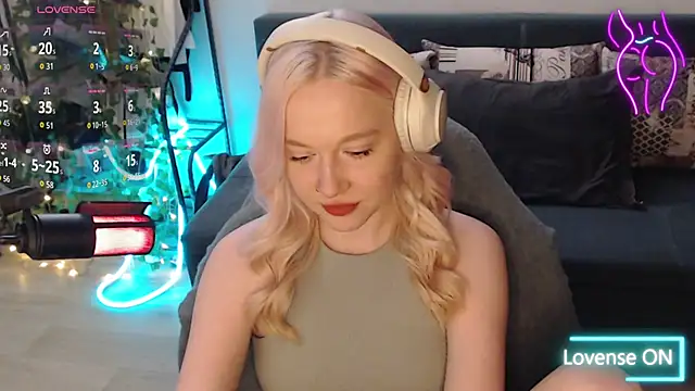 lisa alen online show from November 21, 2025, 8:29 pm