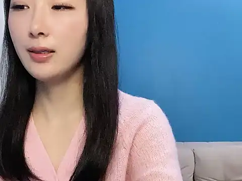 ella55-- online show from November 9, 2025, 4:22 am