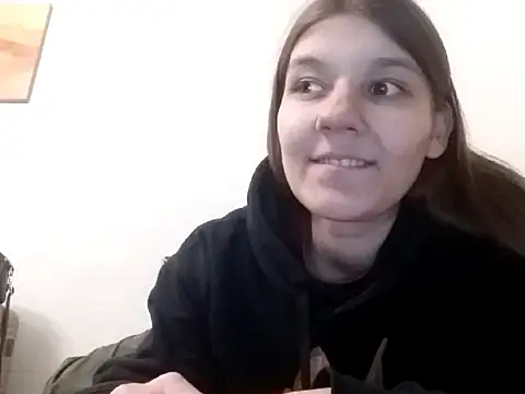 Zizi Zuzu online show from October 31, 2025, 7:26 pm