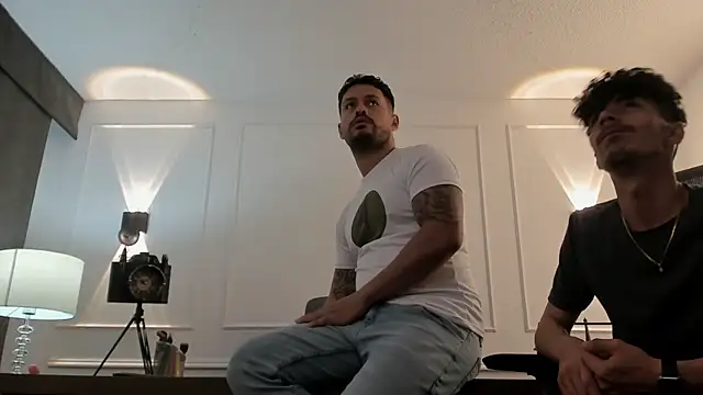 boysonfiree online show from November 21, 2025, 11:53 am