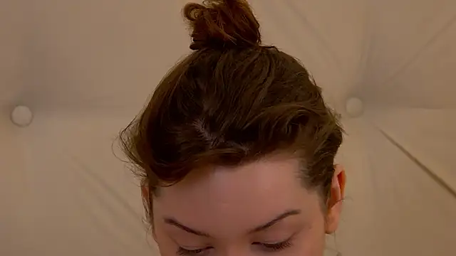 Snapshot of VickiBanx chatting on November 1, 2025, 9:00 am VickiBanx online show from November 1, 2025, 9:00 am