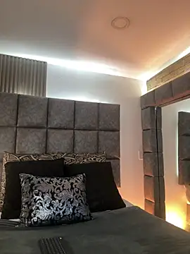 BrigitteVons online show from April 16, 2026, 10:56 pm