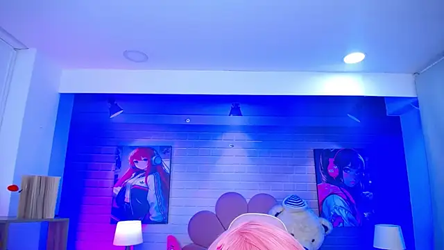 roseefancy19 online show from February 13, 2026, 10:44 am