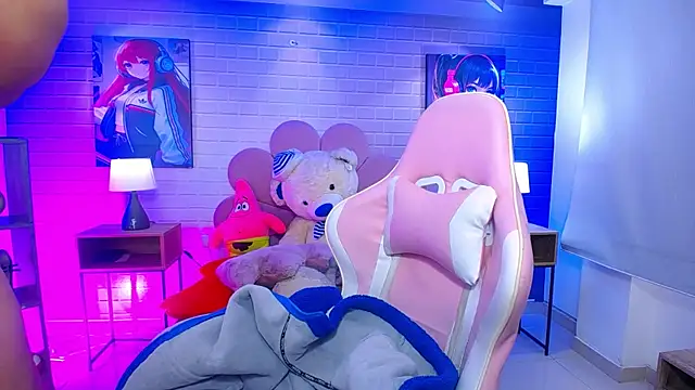 roseefancy19 online show from March 24, 2026, 11:59 am