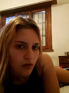 larubia arg online show from November 22, 2025, 5:34 pm