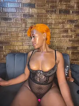 SP1CY MOMMY online show from March 18, 2026, 4:43 pm