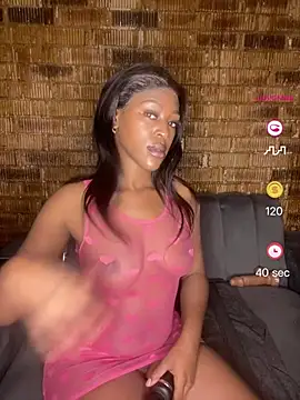 Snapshot of SP1CY_MOMMY chatting on June 12, 2026, 3:33 pm SP1CY MOMMY online show from June 12, 2026, 3:33 pm