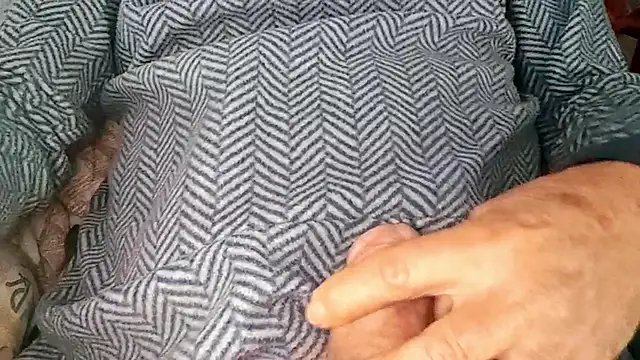 jhonschen online show from December 5, 2025, 8:01 am