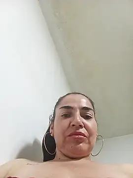 MaryRoze  online show from April 18, 2026, 7:18 pm