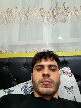 ZAminn6789 online show from February 14, 2026, 5:53 pm