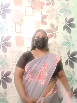 Snapshot of tamil_Nithya_J chatting on February 7, 2026, 11:03 am tamil Nithya J online show from February 7, 2026, 11:03 am