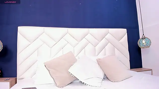 Scarlett Noirr online show from December 5, 2025, 2:14 pm