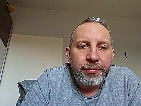 ghost430000 online show from November 16, 2025, 10:32 am