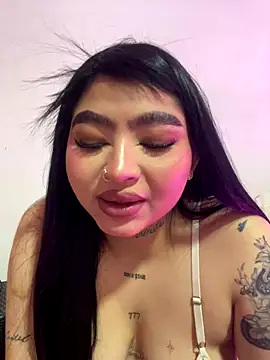 babykw online show from November 10, 2025, 11:37 pm