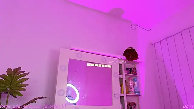 BabyLauritaa online show from June 30, 2026, 9:05 pm