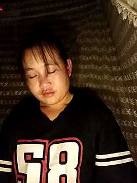 zubu-ti online show from October 31, 2025, 6:42 pm