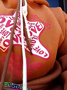 zubu-ti online show from November 26, 2025, 3:29 am