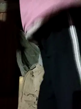 zubu-ti online show from November 30, 2025, 1:04 pm