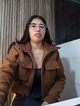 Valk submissive online show from March 16, 2026, 7:45 am