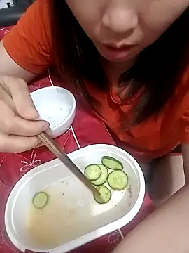 Elina 99 online show from November 17, 2025, 4:51 am