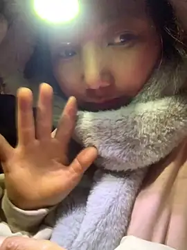 bi-bo123 online show from January 14, 2026, 2:28 am