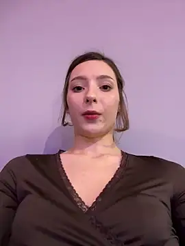 LilluKatten online show from February 11, 2026, 11:37 am