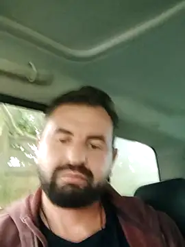 Snapshot of rooliv1 chatting on December 17, 2025, 8:26 pm rooliv1 online show from December 17, 2025, 8:26 pm