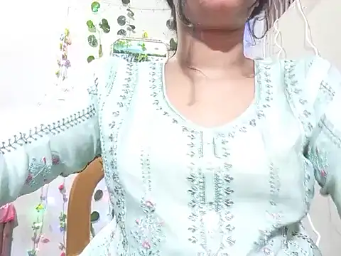 Nancy queen001 online show from November 27, 2025, 9:17 pm