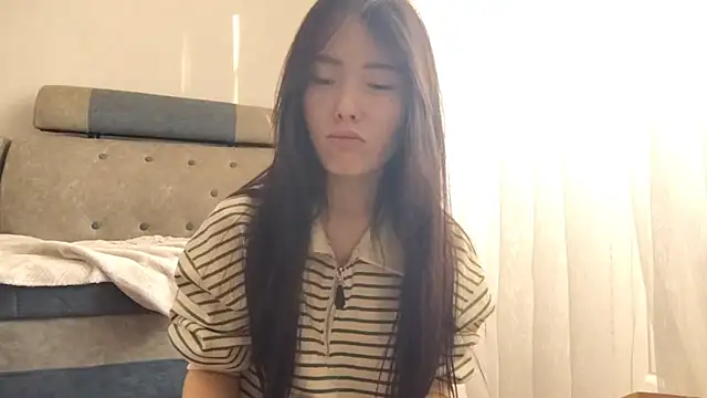 DianaMendoza online show from November 24, 2025, 10:15 am