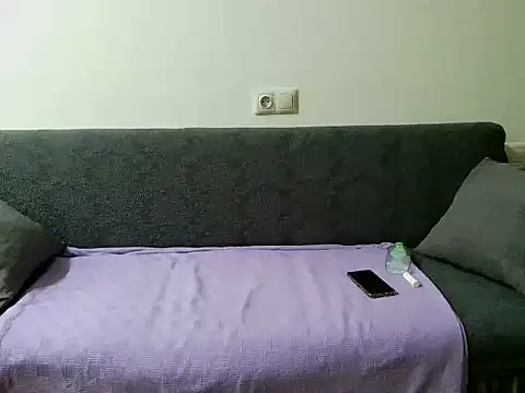 HoneyLuna7 online show from July 15, 2026, 5:51 pm