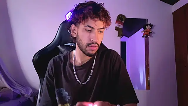 3v1l online show from November 22, 2025, 9:14 pm