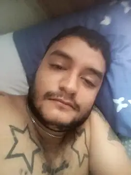 yeisonren99 online show from October 31, 2025, 1:34 pm