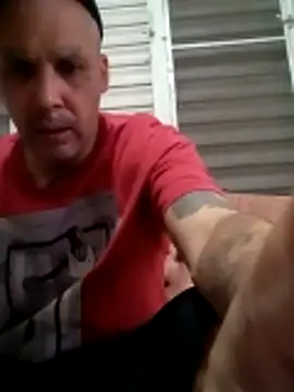 Snapshot of feoGG197 chatting on November 25, 2025, 12:43 am feoGG197 online show from November 25, 2025, 12:43 am