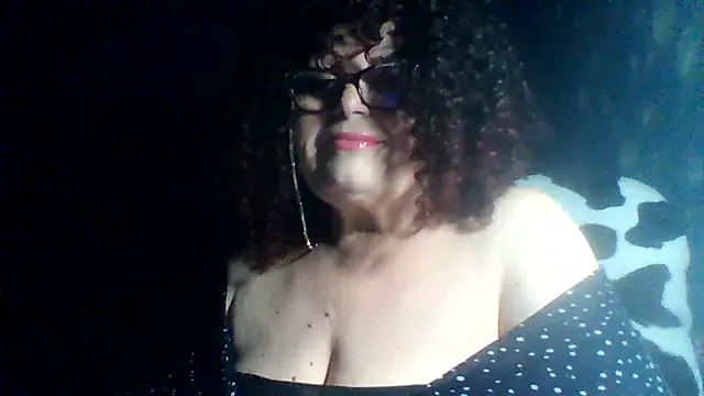 Milaniya606 online show from November 13, 2025, 6:18 pm