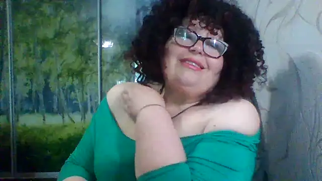 Snapshot of Milaniya606 chatting on June 20, 2026, 9:12 am Milaniya606 online show from June 20, 2026, 9:12 am