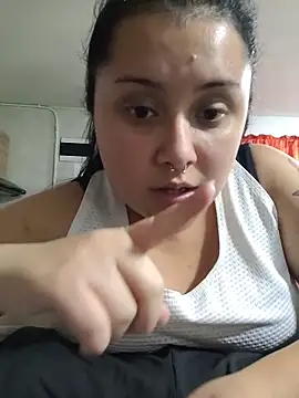 CurvyNoir online show from March 19, 2026, 2:48 am