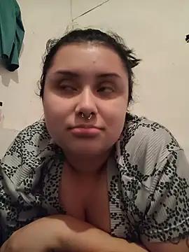 Snapshot of CurvyNoir chatting on July 10, 2026, 3:11 am CurvyNoir online show from July 10, 2026, 3:11 am