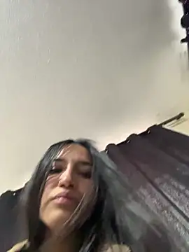 Samantha firee online show from December 17, 2025, 11:16 am