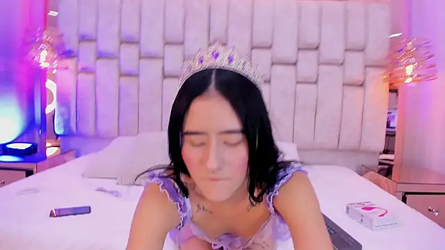 MylittleEmily  online show from November 9, 2025, 4:22 am