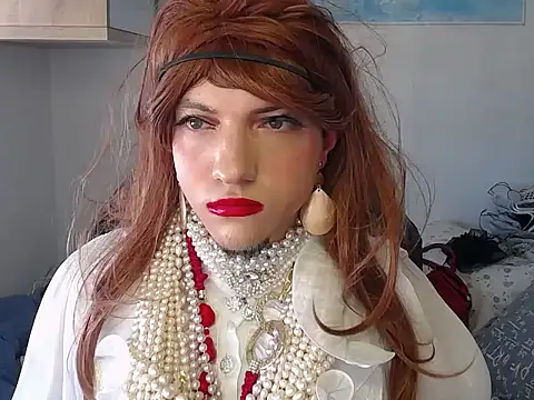 VanesaCrossic online show from November 7, 2025, 9:09 am